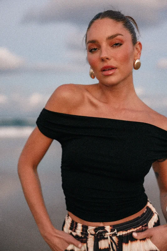 Lanna Off Shoulder Top - Black