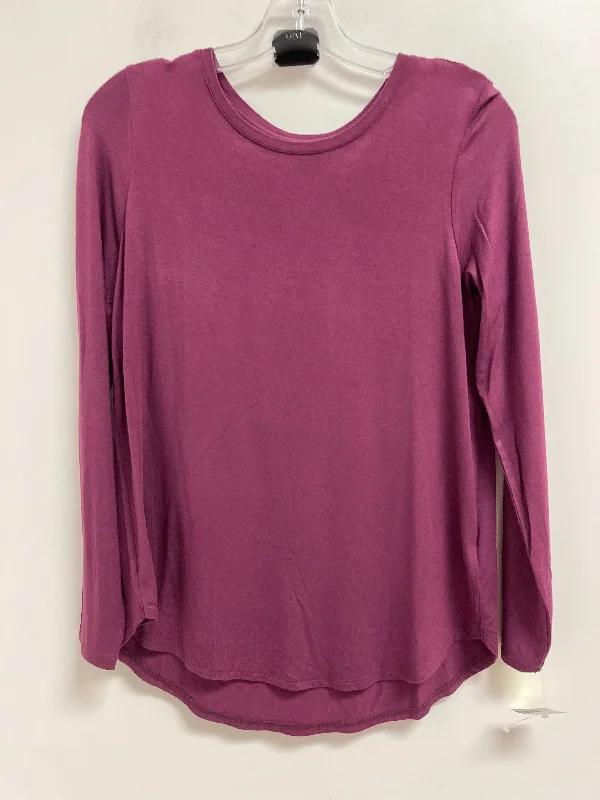 Top Long Sleeve By Tahari By Arthur Levine In Purple, Size: S